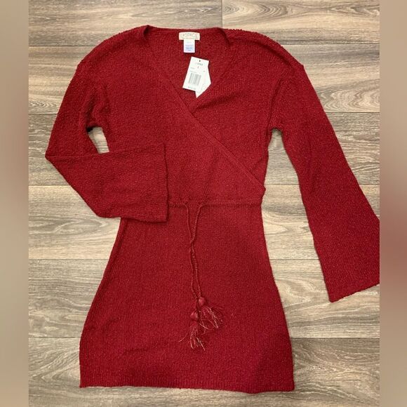 L*Space NWT sweater tunic with bell sleeves.  Size: S.  Ties at the waist - Picture 1 of 3